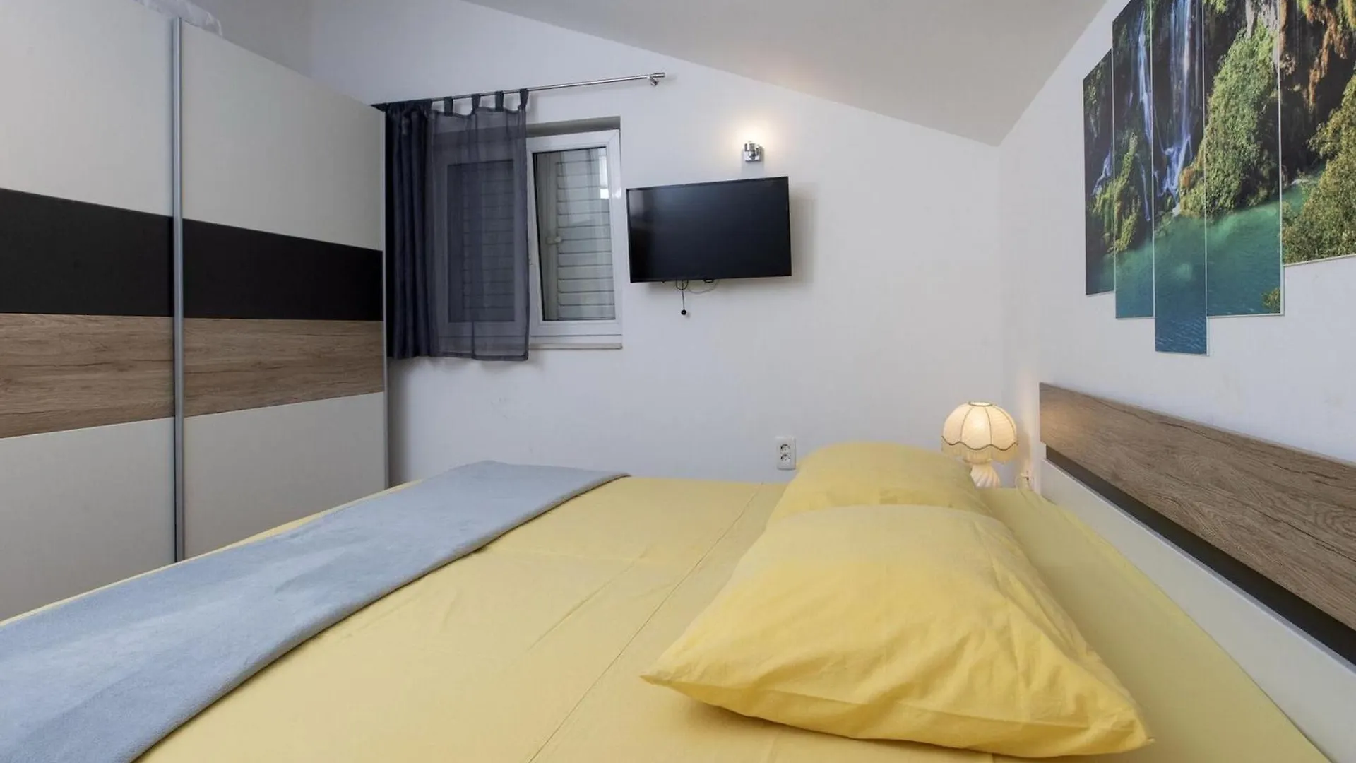 Apartment Mia - Two Bedroom Apartment With Balcony Split Chorvatsko